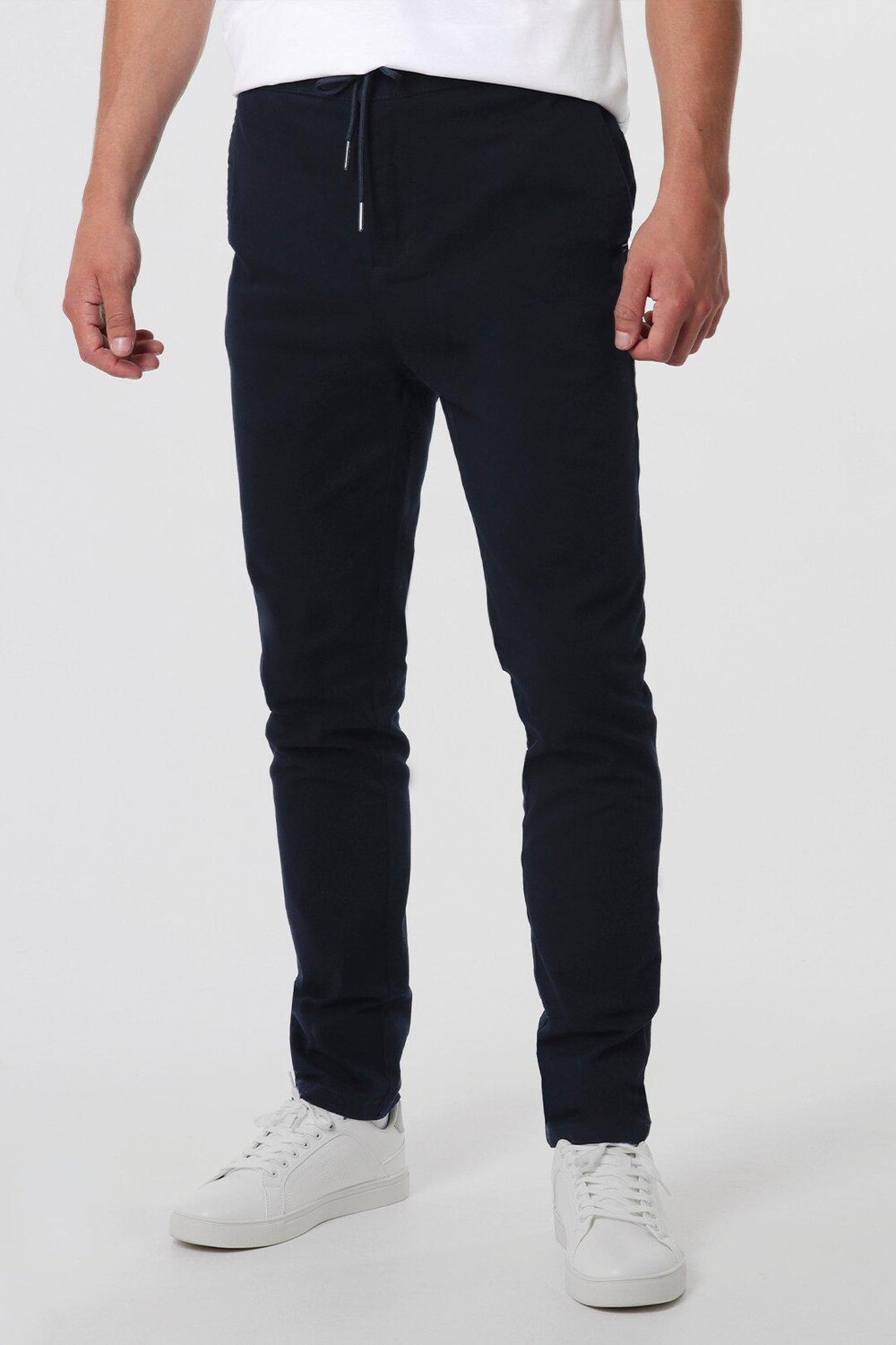 Брюки-чиносы с кулиской на талии Larsson & Co, темно-синий
Брюки-чиносы с кулиской на талии Larsson & Co, темно-синий