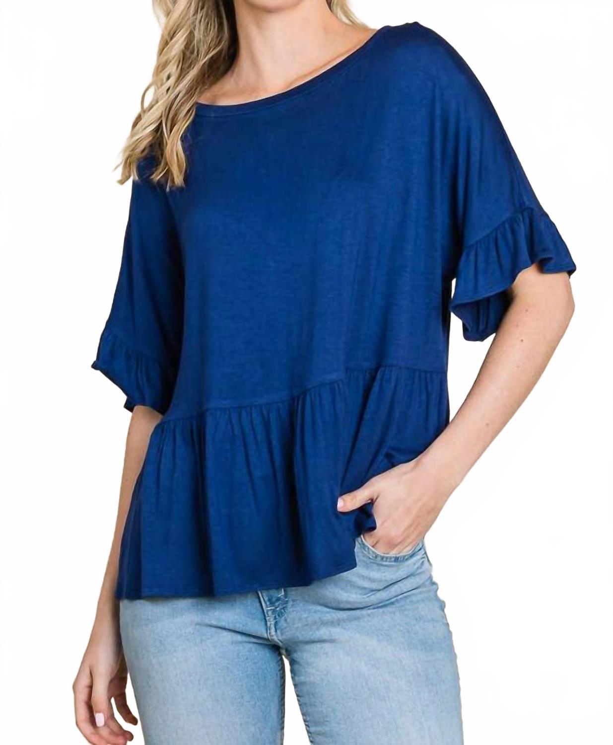 Топ с вырезом лодочкой и многоярусными рукавами-оборками чернильно-синего цвета Culture Code
Топ с вырезом лодочкой и многоярусными рукавами-оборками чернильно-синего цвета Culture Code