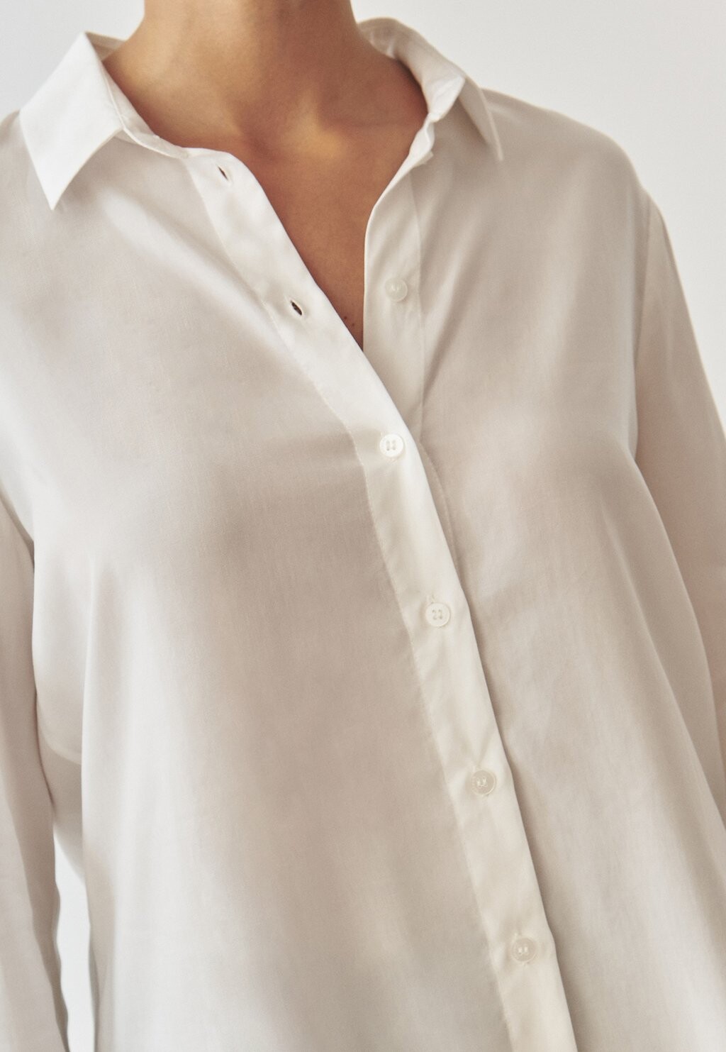 Блузка на пуговицах PRECJONA TATUUM, молочный 
Блузка на пуговицах PRECJONA TATUUM, молочный