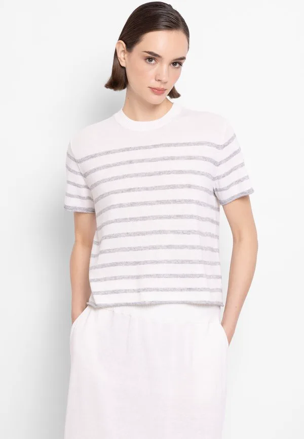 Футболка с принтом Ftc Cashmere, Grey, Серый, Футболка с принтом Ftc Cashmere, Grey
Футболка с принтом Ftc Cashmere, Grey, Серый, Футболка с принтом Ftc Cashmere, Grey