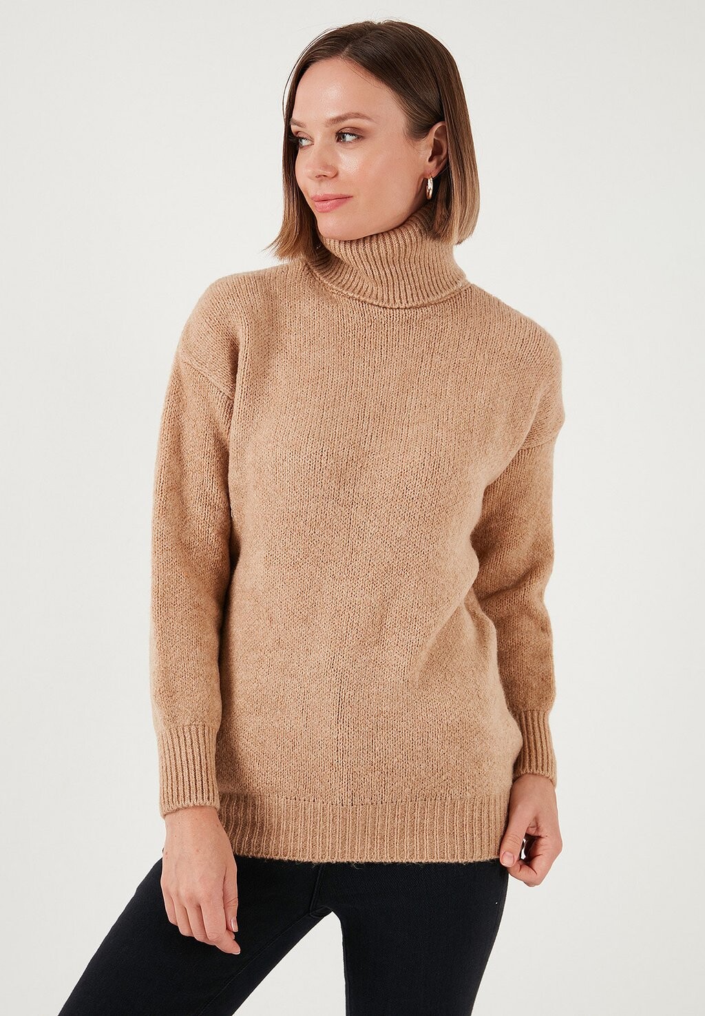 Джемпер REGULAR FIT LELA, коричневый
Джемпер REGULAR FIT LELA, коричневый