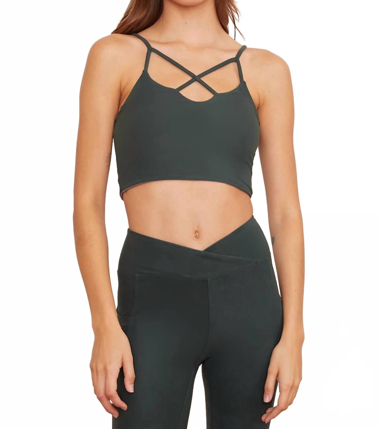 Реверсивный топ с перекрестными лямками в цвете тимьян WOLVEN, Thyme
Реверсивный топ с перекрестными лямками в цвете тимьян WOLVEN, Thyme