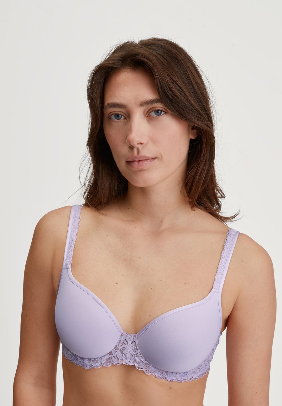 Бюстгальтер Calida Triangle bra, Orchid Petal/Lilac
Бюстгальтер Calida Triangle bra, Orchid Petal/Lilac