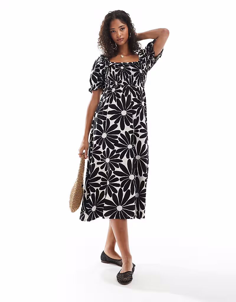 Платье-доярка New Look с рукавами-фонариками и черным цветочным принтом
Платье-доярка New Look с рукавами-фонариками и черным цветочным принтом