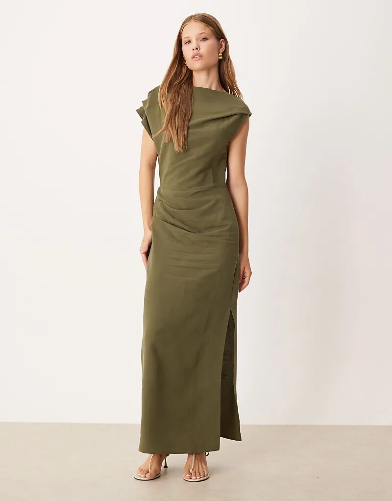 Платье миди ASOS DESIGN с асимметричным кроем и воротником-хомутом цвета хаки
Платье миди ASOS DESIGN с асимметричным кроем и воротником-хомутом цвета хаки