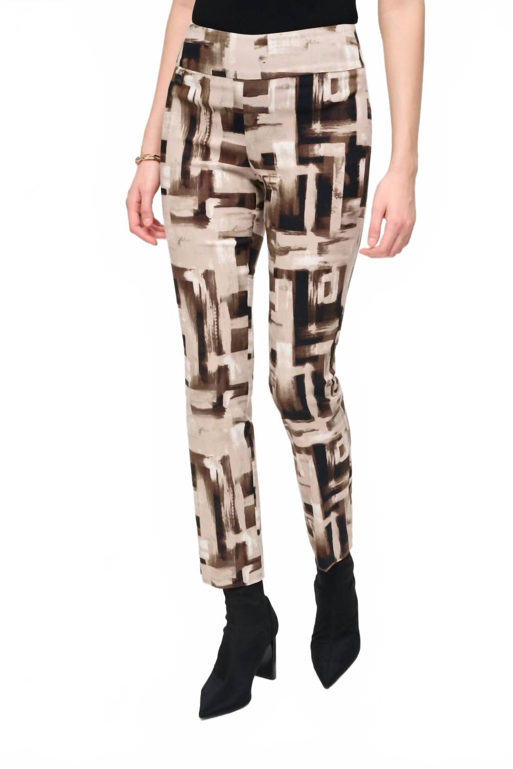 Брюки слим с абстрактным принтом на манжете, цвет ванильный/мульти Joseph Ribkoff
Брюки слим с абстрактным принтом на манжете, цвет ванильный/мульти Joseph Ribkoff