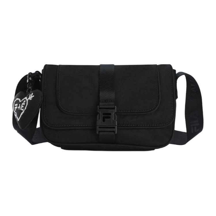 FILA Миниатюрная тканевая плечевая сумка, Jet Black 
FILA Миниатюрная тканевая плечевая сумка, Jet Black