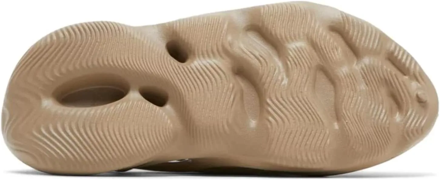 Мужские слипоны-сандалии Adidas Yeezy Foam RNR
Мужские слипоны-сандалии Adidas Yeezy Foam RNR