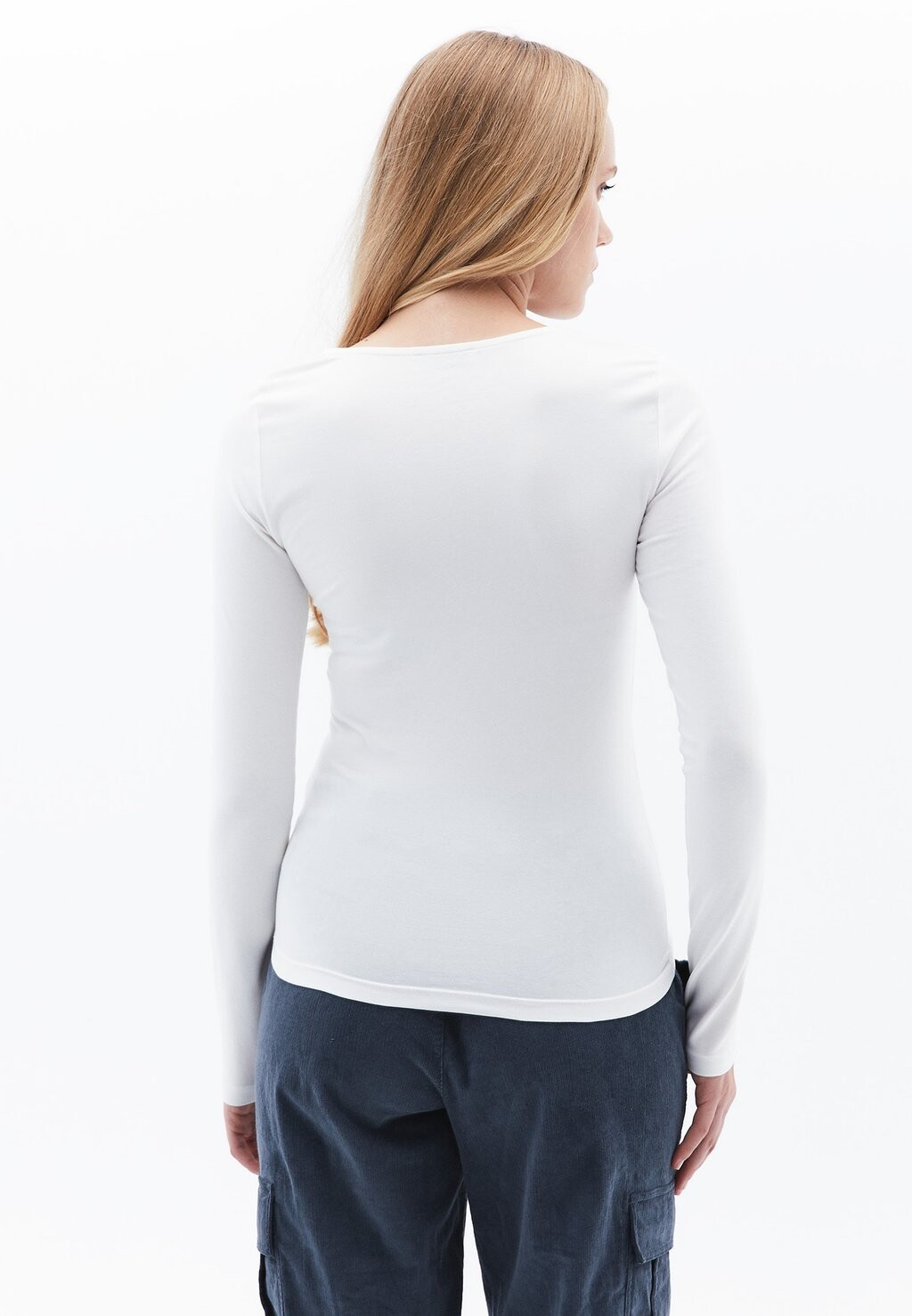 Топ с длинными рукавами MIT CUT OUT DETAIL OXXO, молочный
Топ с длинными рукавами MIT CUT OUT DETAIL OXXO, молочный