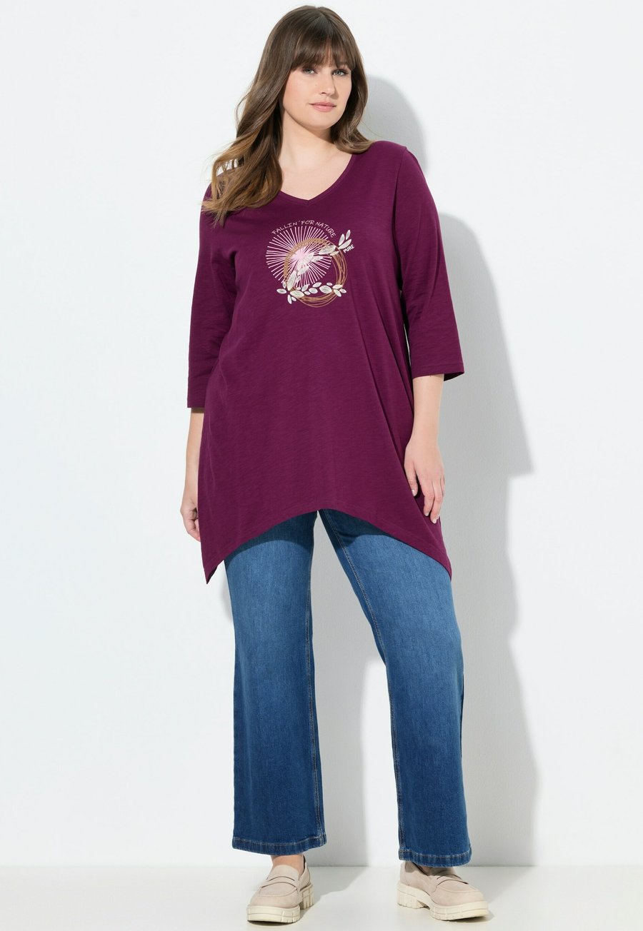 Топ Ulla Popken EMBROIDERED GRAPHIC , Forest Berry/Berry
Топ Ulla Popken EMBROIDERED GRAPHIC , Forest Berry/Berry