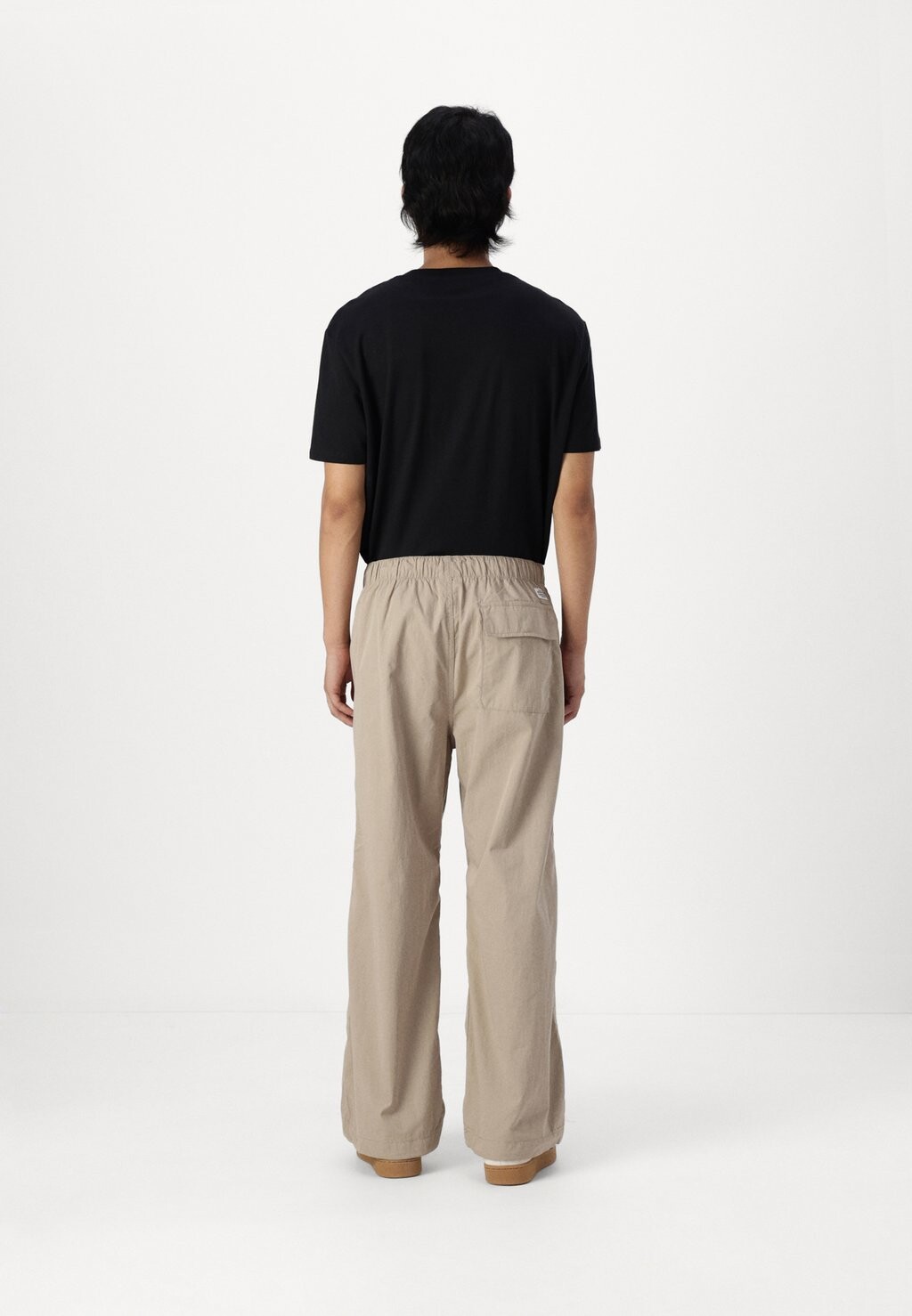 Джинсы свободного кроя JPSTPARACHUTE JJARC PANT Jack & Jones, бежевый
Джинсы свободного кроя JPSTPARACHUTE JJARC PANT Jack & Jones, бежевый