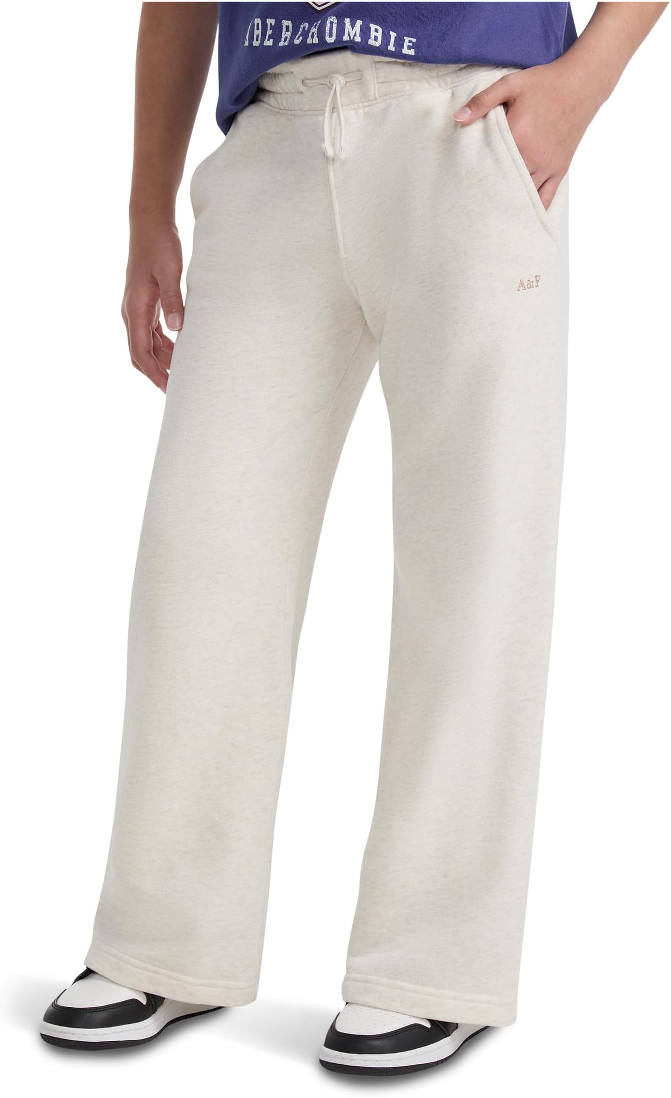 Брюки abercrombie kids Essential Wide Leg Fleece Pants, цвет ANF Oatmeal Heather
Брюки abercrombie kids Essential Wide Leg Fleece Pants, цвет ANF Oatmeal Heather