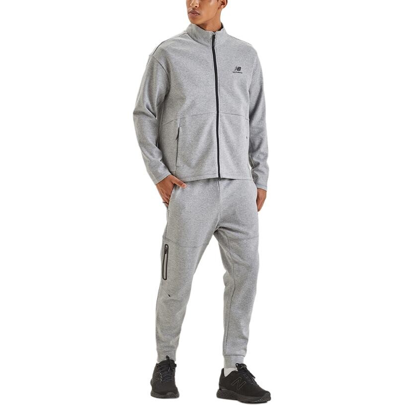 Мужская куртка UNI Essential серого цвета New Balance, серый
Мужская куртка UNI Essential серого цвета New Balance, серый