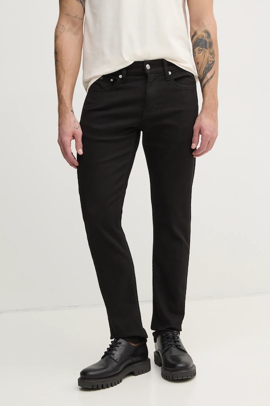 Джинсы Calvin Klein Jeans, черный
Джинсы Calvin Klein Jeans, черный