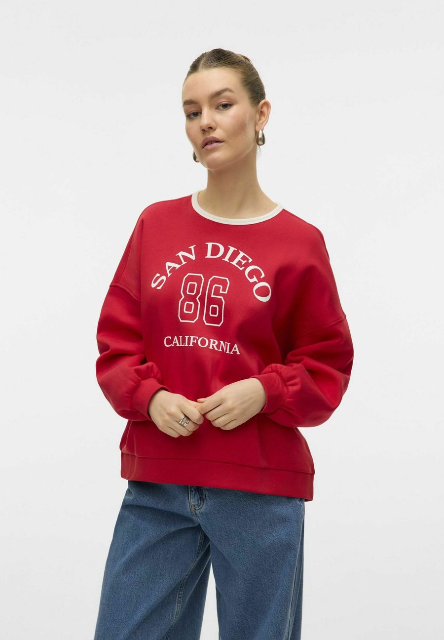 Толстовка Vero Moda VMAGNES, Ribbon Red/Red
Толстовка Vero Moda VMAGNES, Ribbon Red/Red
