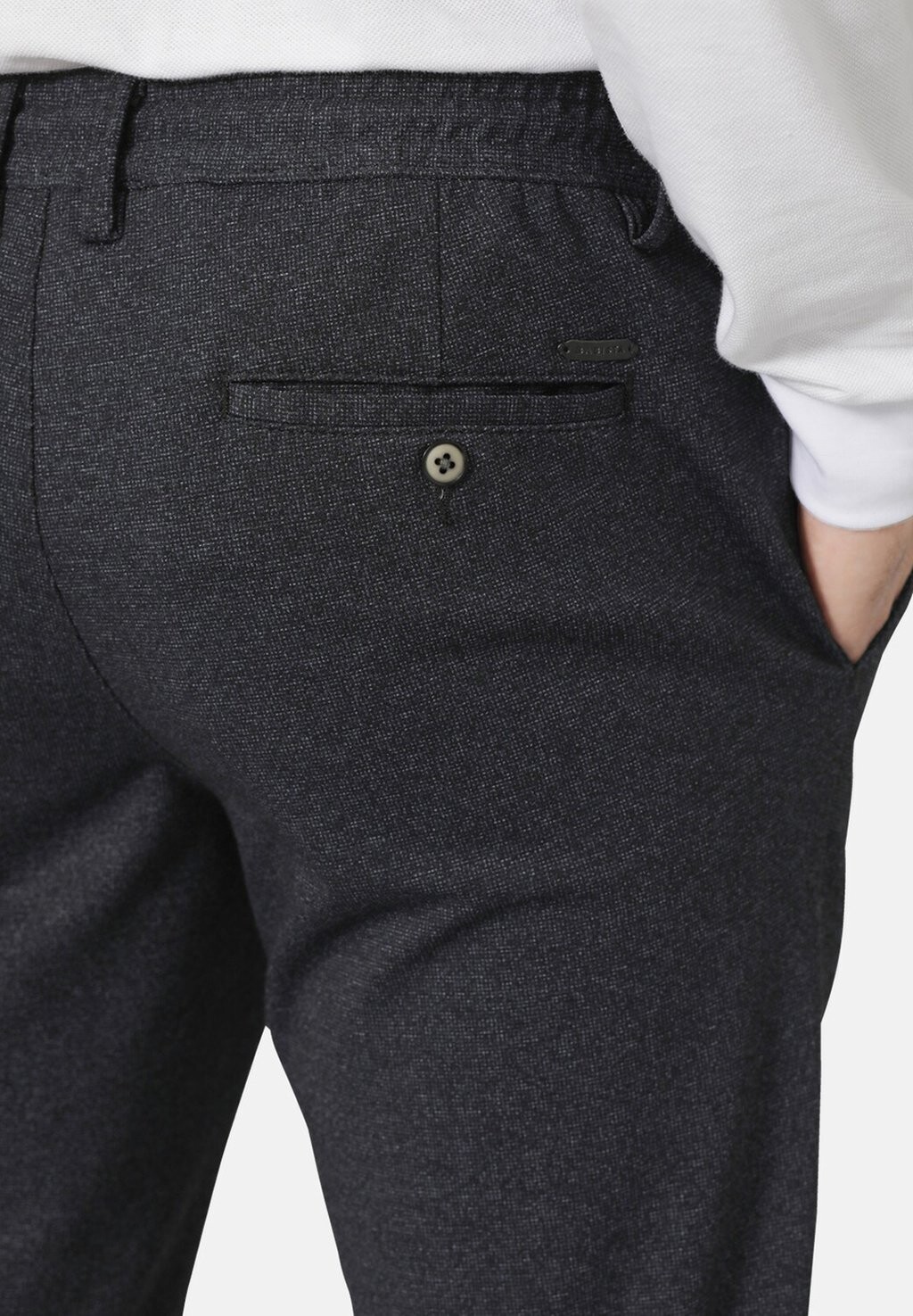 Брюки из ткани Luciventra Babista, темно-синие 
Брюки из ткани Luciventra Babista, темно-синие