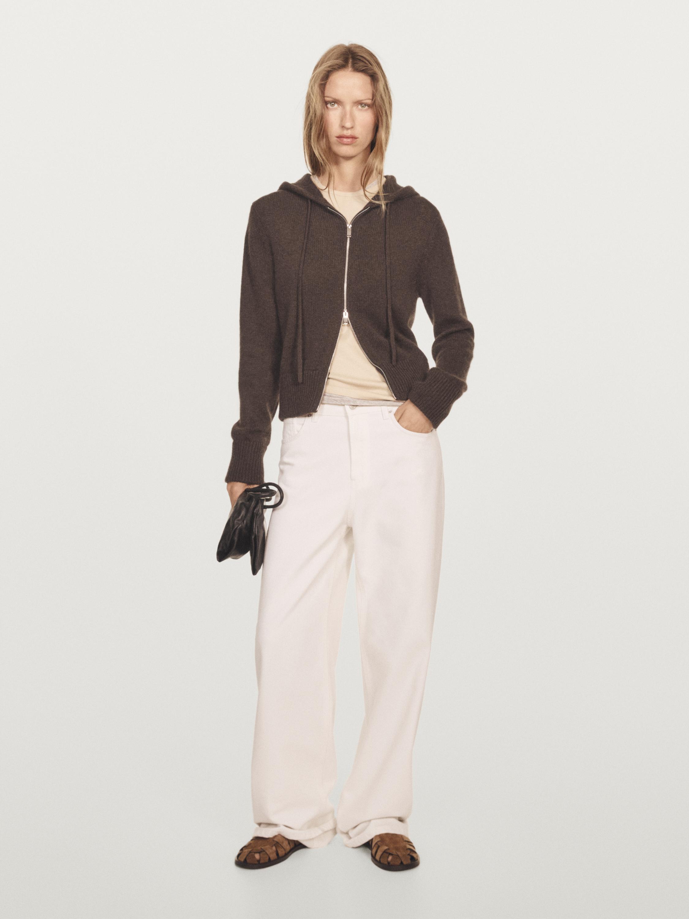 Кардиган из 100% кашемира с капюшоном Massimo Dutti, коричневый
Кардиган из 100% кашемира с капюшоном Massimo Dutti, коричневый