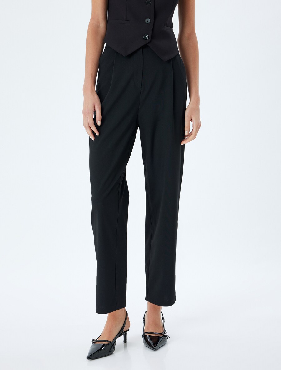 Обычные брюки Koton, черный
Обычные брюки Koton, черный