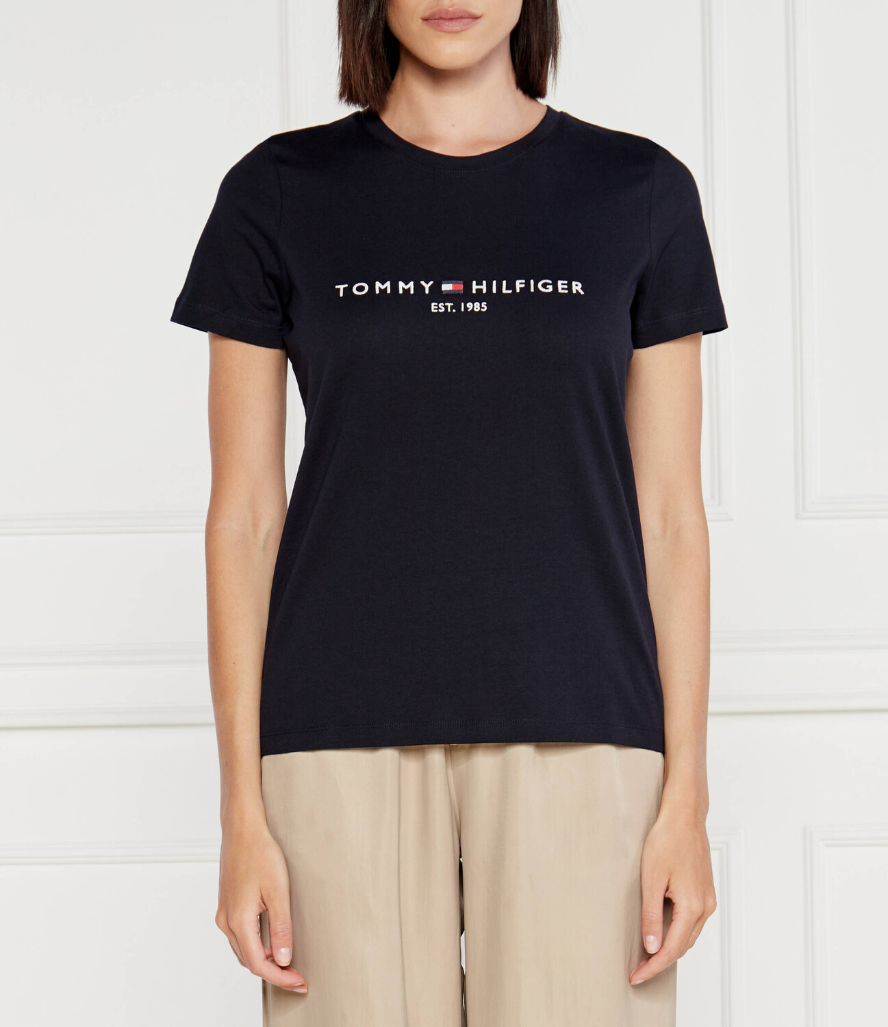 Футболка Tommy Hilfiger regular fit, темно-синий
Футболка Tommy Hilfiger regular fit, темно-синий