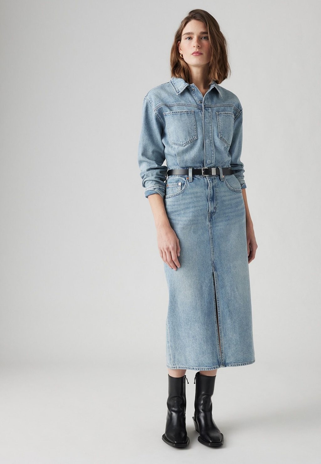 Джинсовое платье WESTERN MIDI DRESS Levi's, светло-голубой деним
Джинсовое платье WESTERN MIDI DRESS Levi's, светло-голубой деним