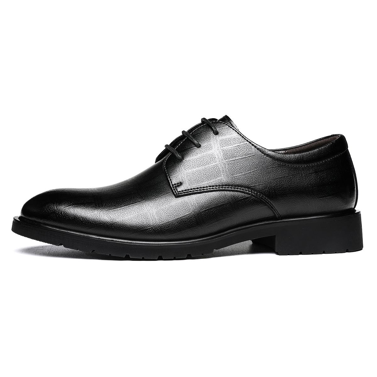 Мужские туфли дерби на низком ходу черные, тёмно-коричневые CHINT, черные с перфорацией
Мужские туфли дерби на низком ходу черные, тёмно-коричневые CHINT, черные с перфорацией