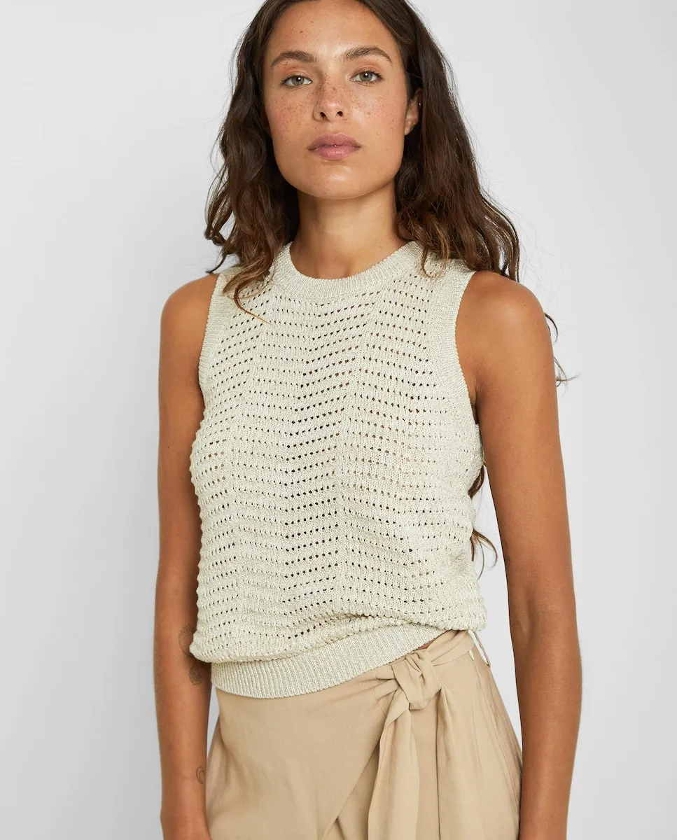 Женский ажурный топ без рукавов Trucco, кремовый
Женский ажурный топ без рукавов Trucco, кремовый