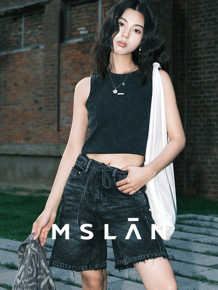 Шорты джинсовые Mslan с необработанными краями, темно-серый
Шорты джинсовые Mslan с необработанными краями, темно-серый