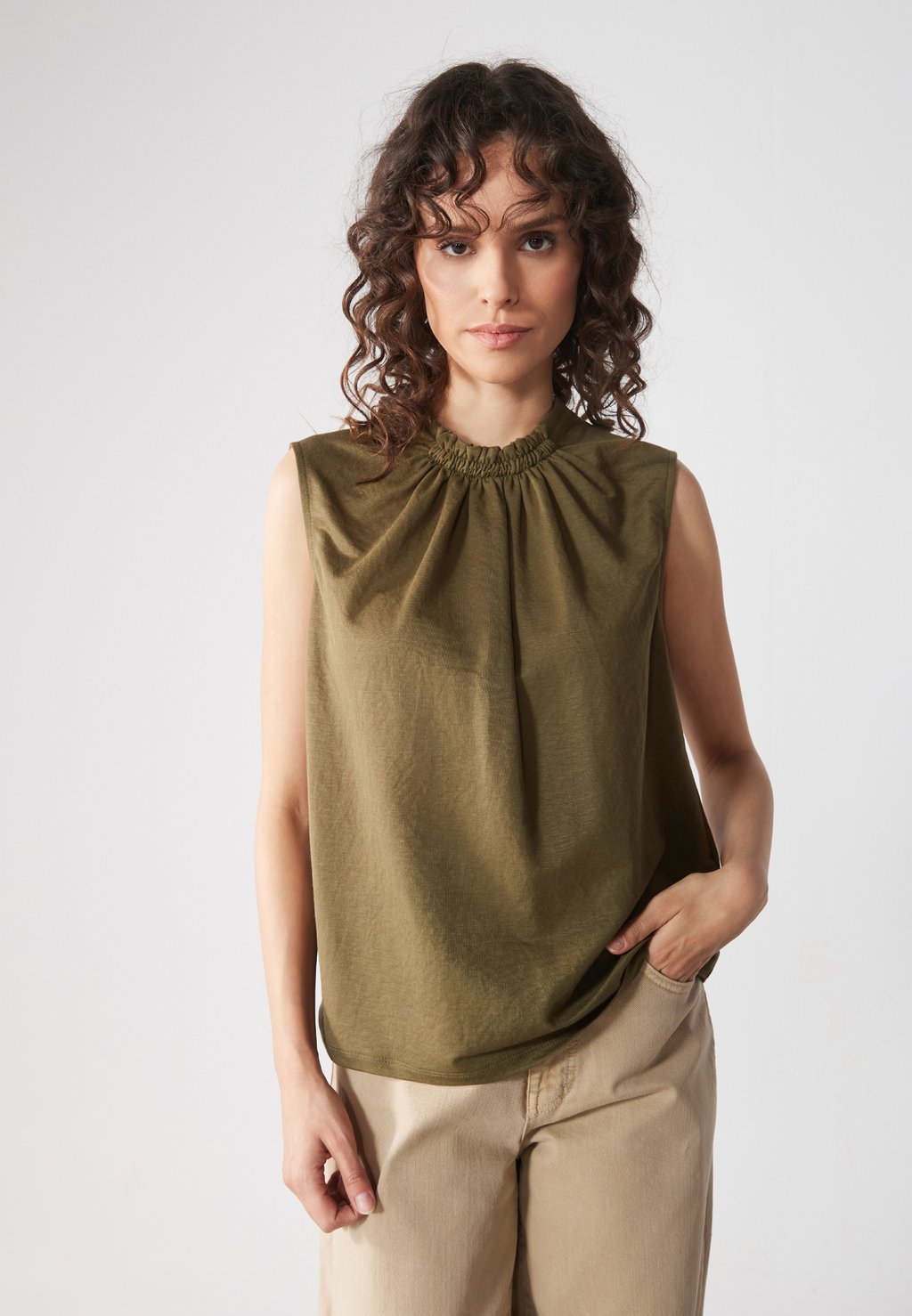 Топ Anna Field, оливковый
Топ Anna Field, оливковый
