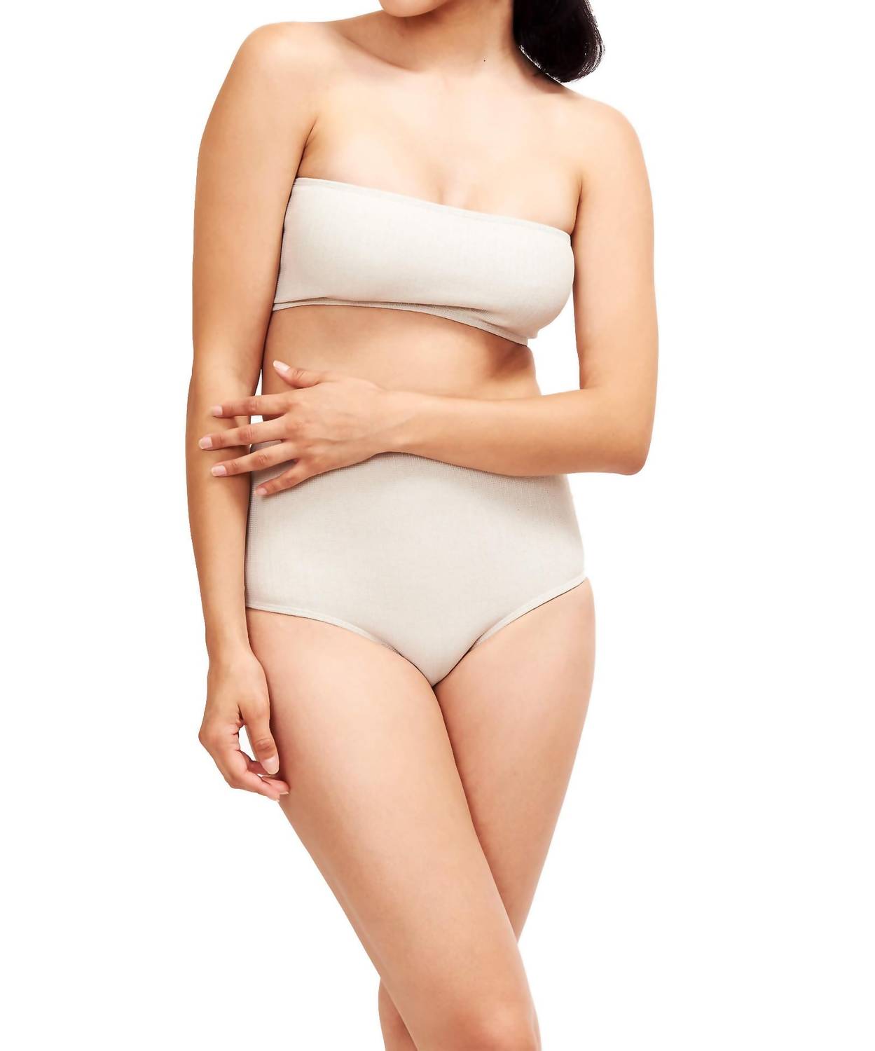 Купальник женский Sauipe, цвет platinum
Купальник женский Sauipe, цвет platinum