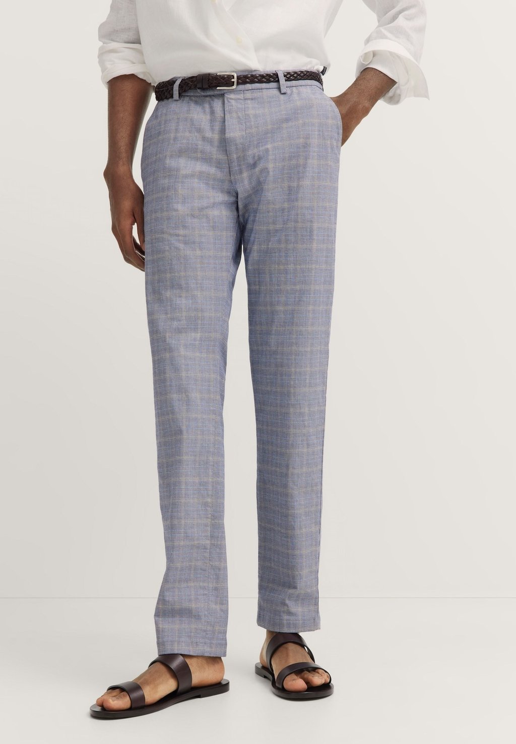 Чиносы MIT KÖRPERNAHER PASSFORM bugatti, синий
Чиносы MIT KÖRPERNAHER PASSFORM bugatti, синий