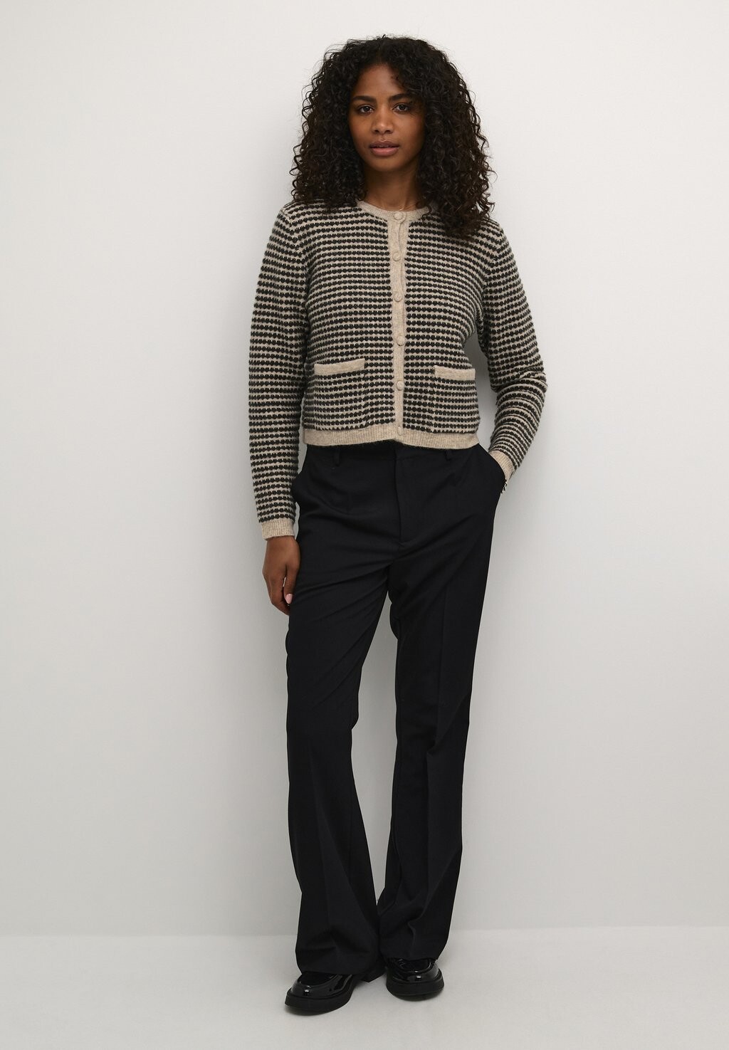 Брюки KASAKURA Kaffe, цвет Mottled Black
Брюки KASAKURA Kaffe, цвет Mottled Black