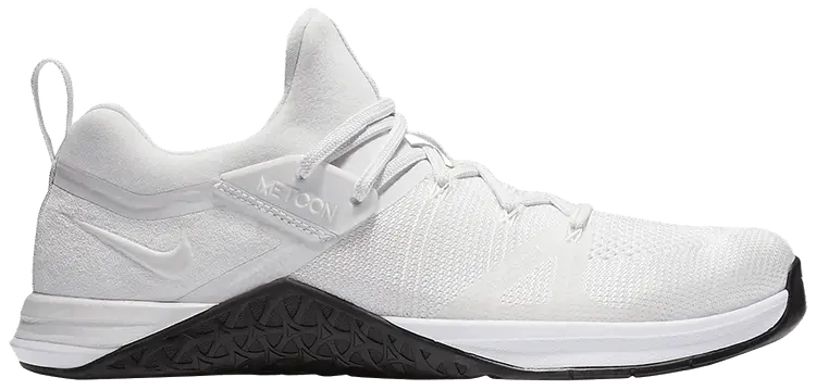 Кроссовки Nike Metcon Flyknit 3 'Platinum Tint', белый 
Кроссовки Nike Metcon Flyknit 3 'Platinum Tint', белый