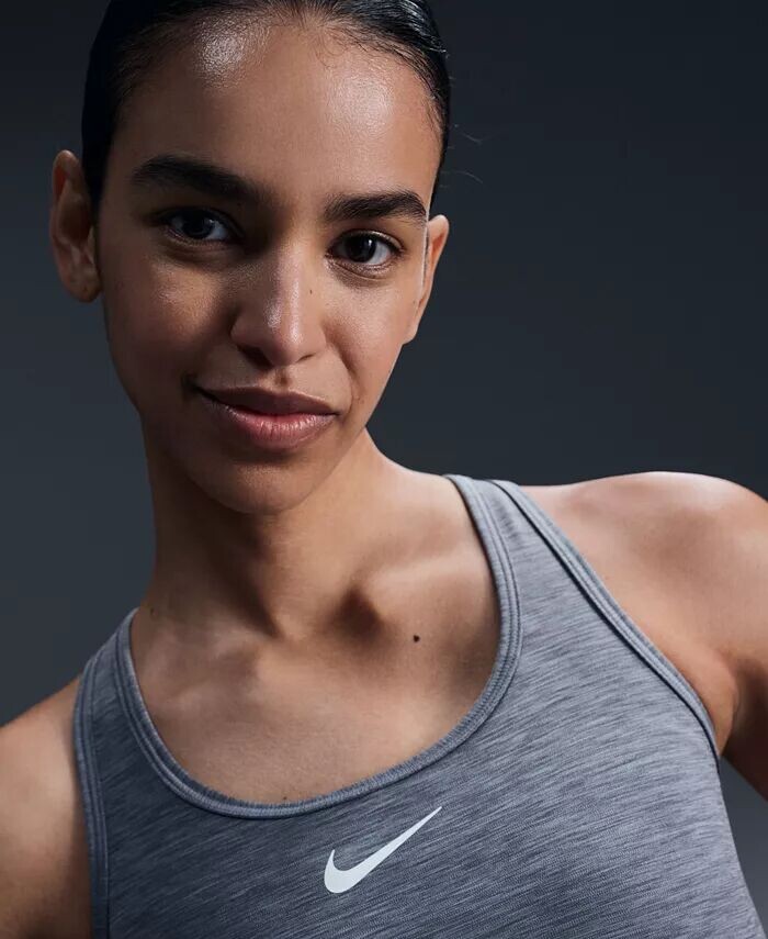 Женский спортивный бюстгальтер средней жесткости с принтом Swoosh Padded Nike, серый
Женский спортивный бюстгальтер средней жесткости с принтом Swoosh Padded Nike, серый