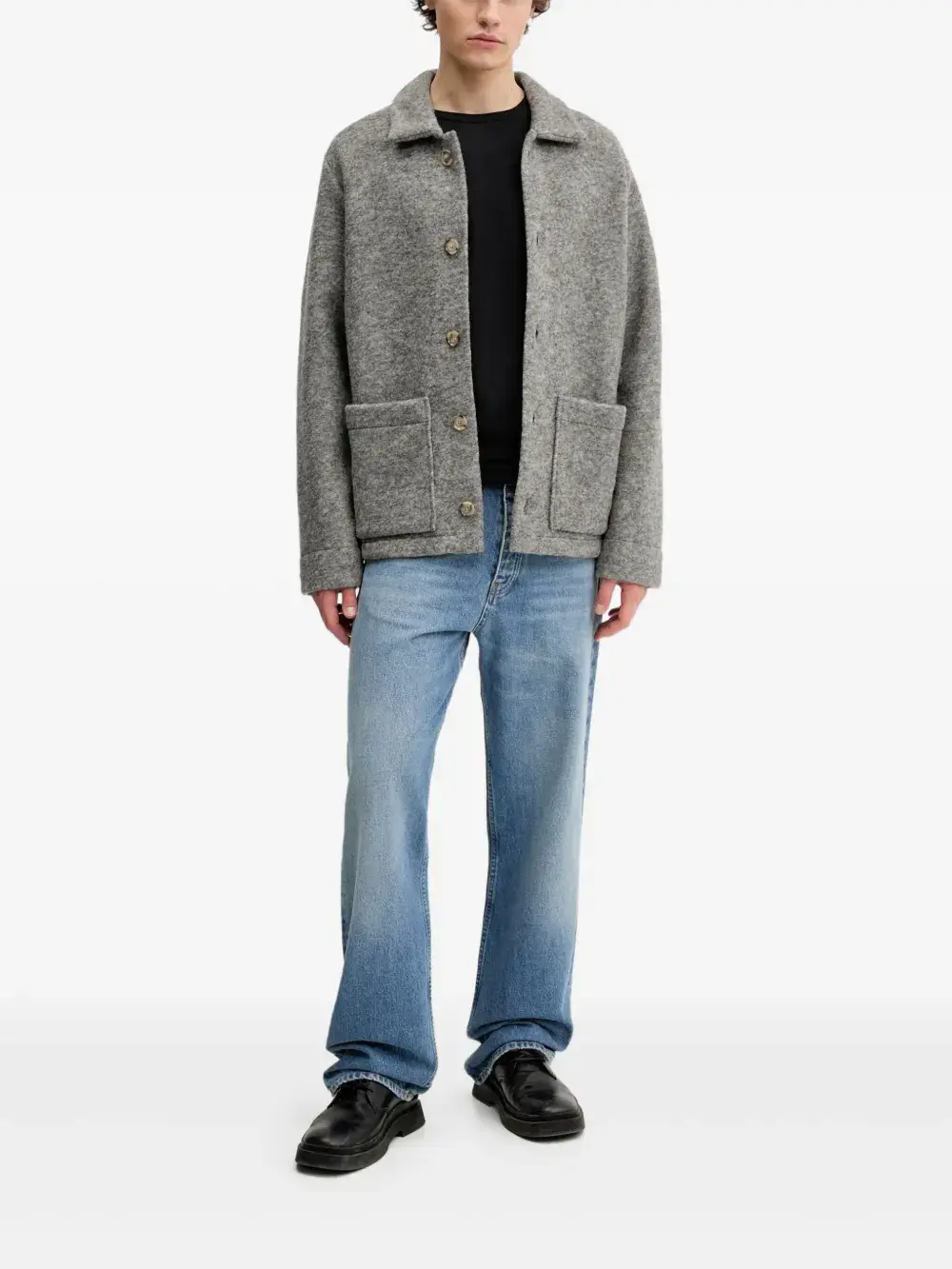 Куртка Thais из шерстяной смеси с накладными карманами A.P.C., серый
Куртка Thais из шерстяной смеси с накладными карманами A.P.C., серый