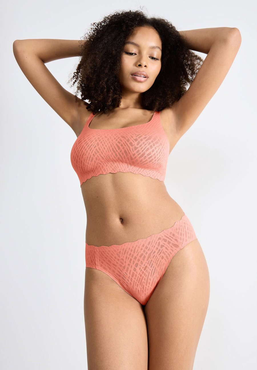 Брифы Sloggi 4-PACK FEEL BLISS, Lovely Apricot/Salmon
Брифы Sloggi 4-PACK FEEL BLISS, Lovely Apricot/Salmon