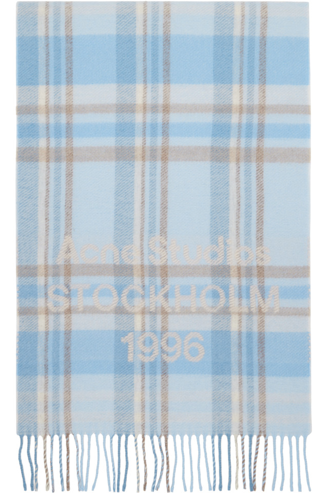 Acne Studios Синий шарф с бахромой и логотипом
Acne Studios Синий шарф с бахромой и логотипом