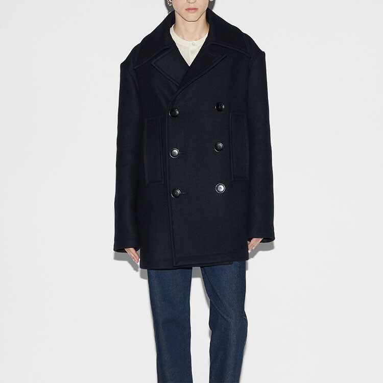 Пальто мужское темно-синее Gucci, темно-синий
Пальто мужское темно-синее Gucci, темно-синий