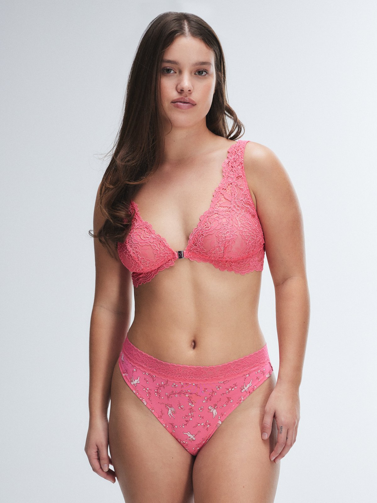 Трусики-стринги Savage X Fenty Cotton Essentials Lace-Trim Mid-Rise, цвет Acacia Pink Sweet Cherub Print
Трусики-стринги Savage X Fenty Cotton Essentials Lace-Trim Mid-Rise, цвет Acacia Pink Sweet Cherub Print