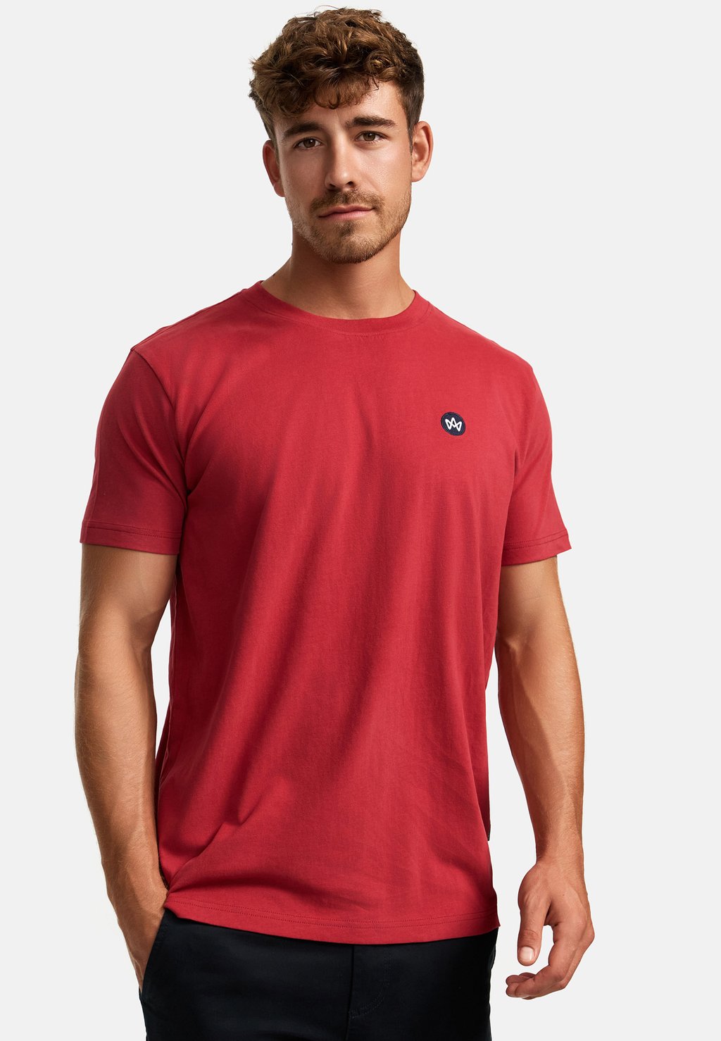 Базовая футболка TIMMI Kronstadt, красный
Базовая футболка TIMMI Kronstadt, красный