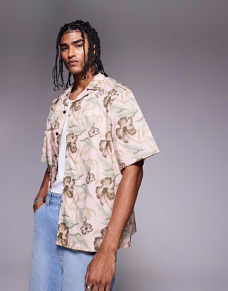 Рубашка Hugo Blue свободного кроя с короткими рукавами и принтом розового цвета
Рубашка Hugo Blue свободного кроя с короткими рукавами и принтом розового цвета