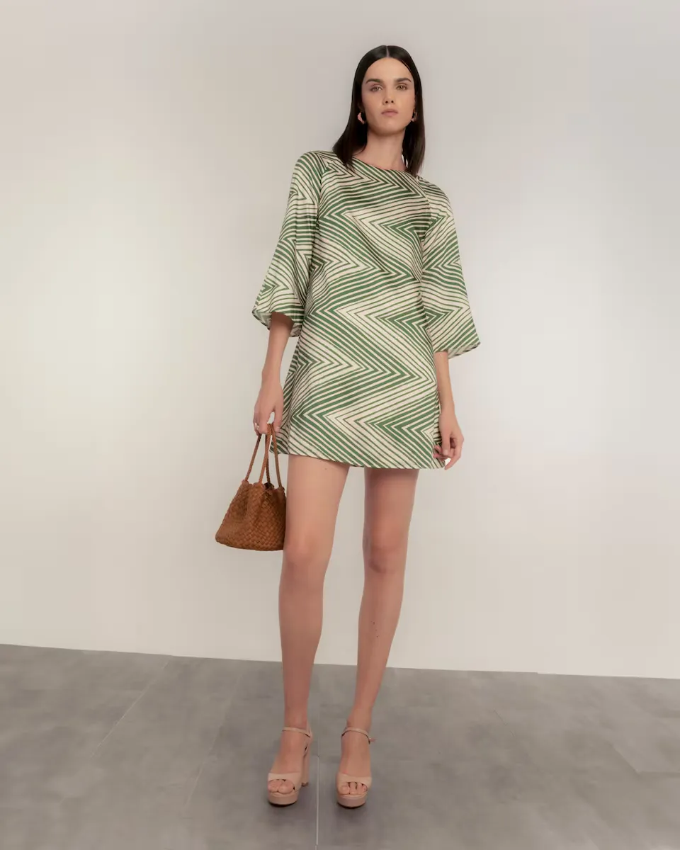 Платье Paz с зигзагообразным вырезом на спине Dolores Promesas, зеленый
Платье Paz с зигзагообразным вырезом на спине Dolores Promesas, зеленый