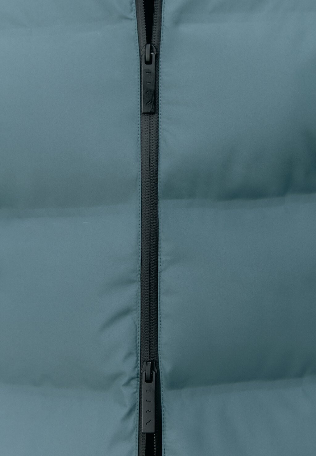 Зимнее пальто Born Living Yoga, темно-синий
Зимнее пальто Born Living Yoga, темно-синий