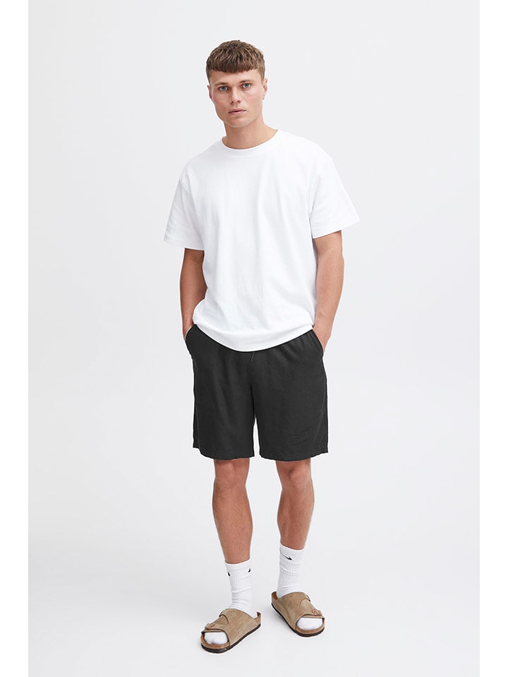 Тканевые шорты !SOLID, черный
Тканевые шорты !SOLID, черный