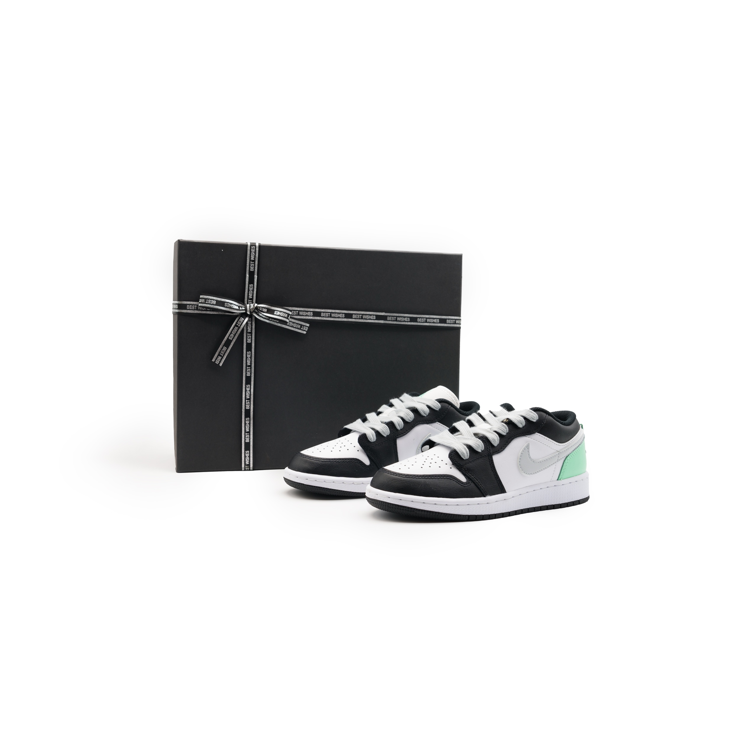 Баскетбольные кроссовки Air 1 для детей начальной школы Jordan, серый
Баскетбольные кроссовки Air 1 для детей начальной школы Jordan, серый