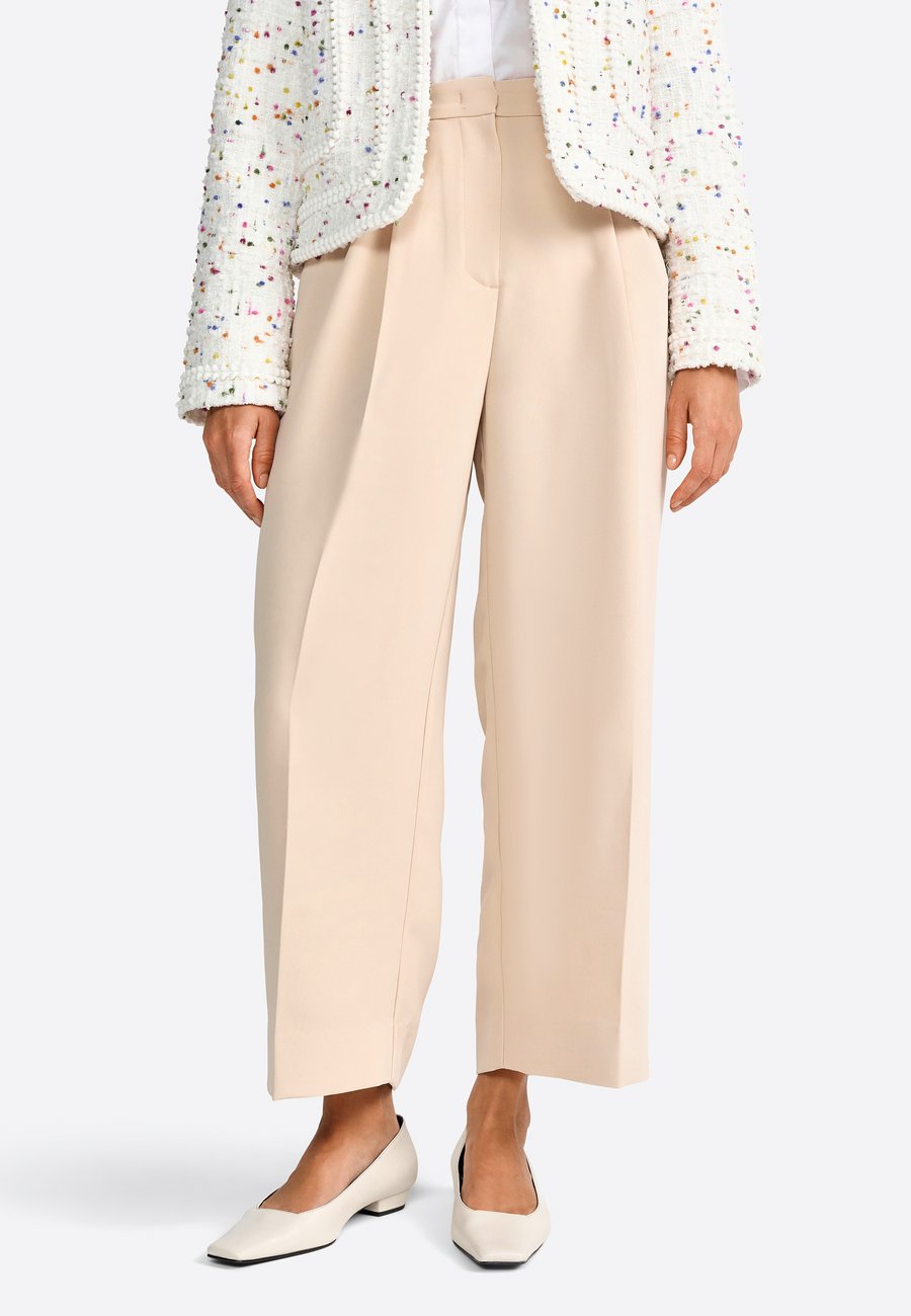 Брюки Rich & Royal Trousers, Caffee Latte/Beige
Брюки Rich & Royal Trousers, Caffee Latte/Beige