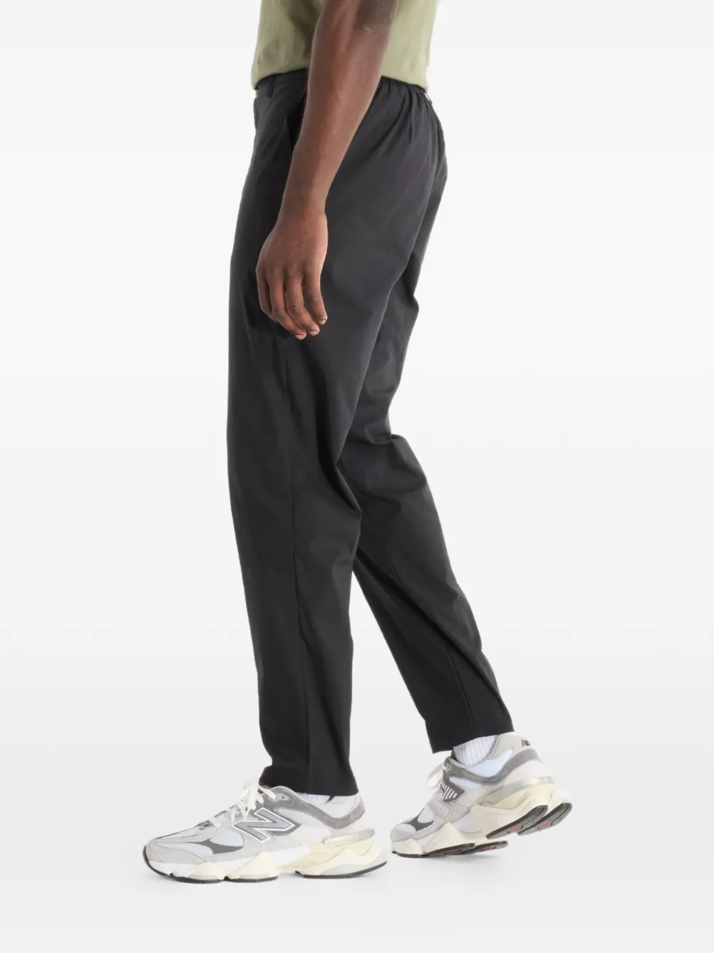 Зауженные брюки Athletics Standard длиной 30 дюймов New Balance, черный
Зауженные брюки Athletics Standard длиной 30 дюймов New Balance, черный