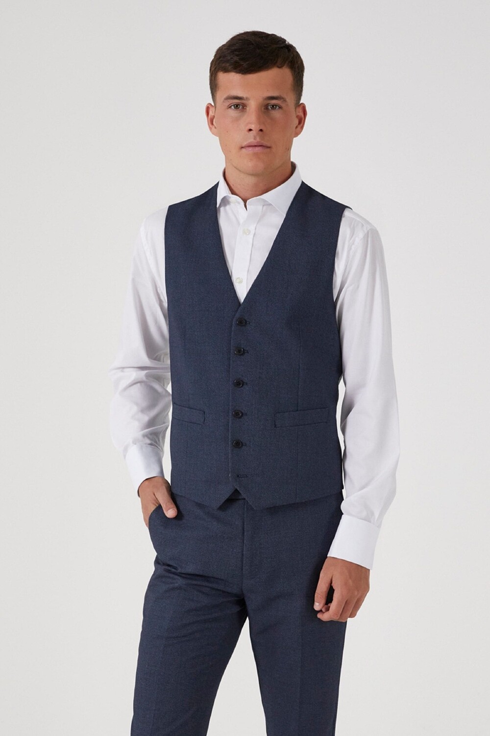 Двубортный костюмный жилет Harcourt Skopes, синий
Двубортный костюмный жилет Harcourt Skopes, синий