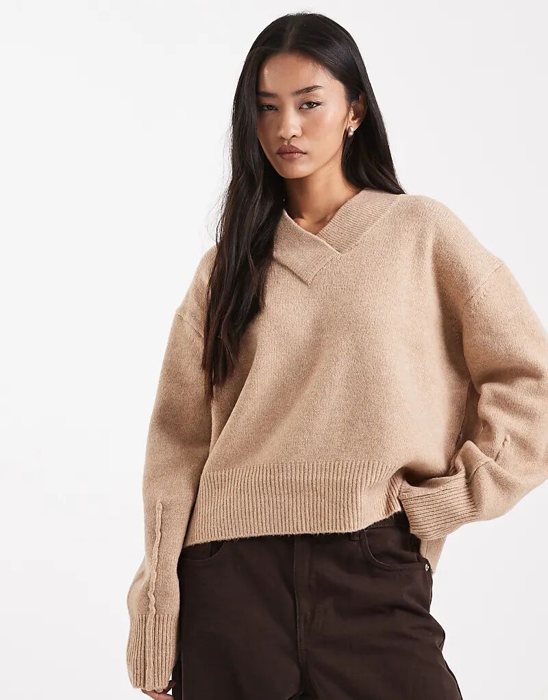 Джемпер свободного кроя ASOS DESIGN с V-образным вырезом и разрезами по бокам цвета верблюжьей шерсти
Джемпер свободного кроя ASOS DESIGN с V-образным вырезом и разрезами по бокам цвета верблюжьей шерсти
