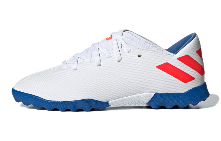 Футбольные бутсы Messi Kids GS Adidas
Футбольные бутсы Messi Kids GS Adidas