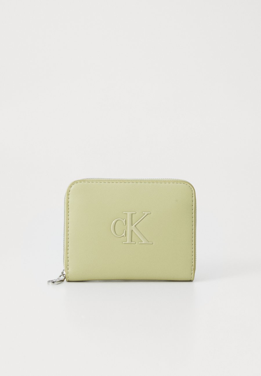 Кошелек Calvin Klein BOLD MONOGRAM, Mint Tea/Light Yellow
Кошелек Calvin Klein BOLD MONOGRAM, Mint Tea/Light Yellow